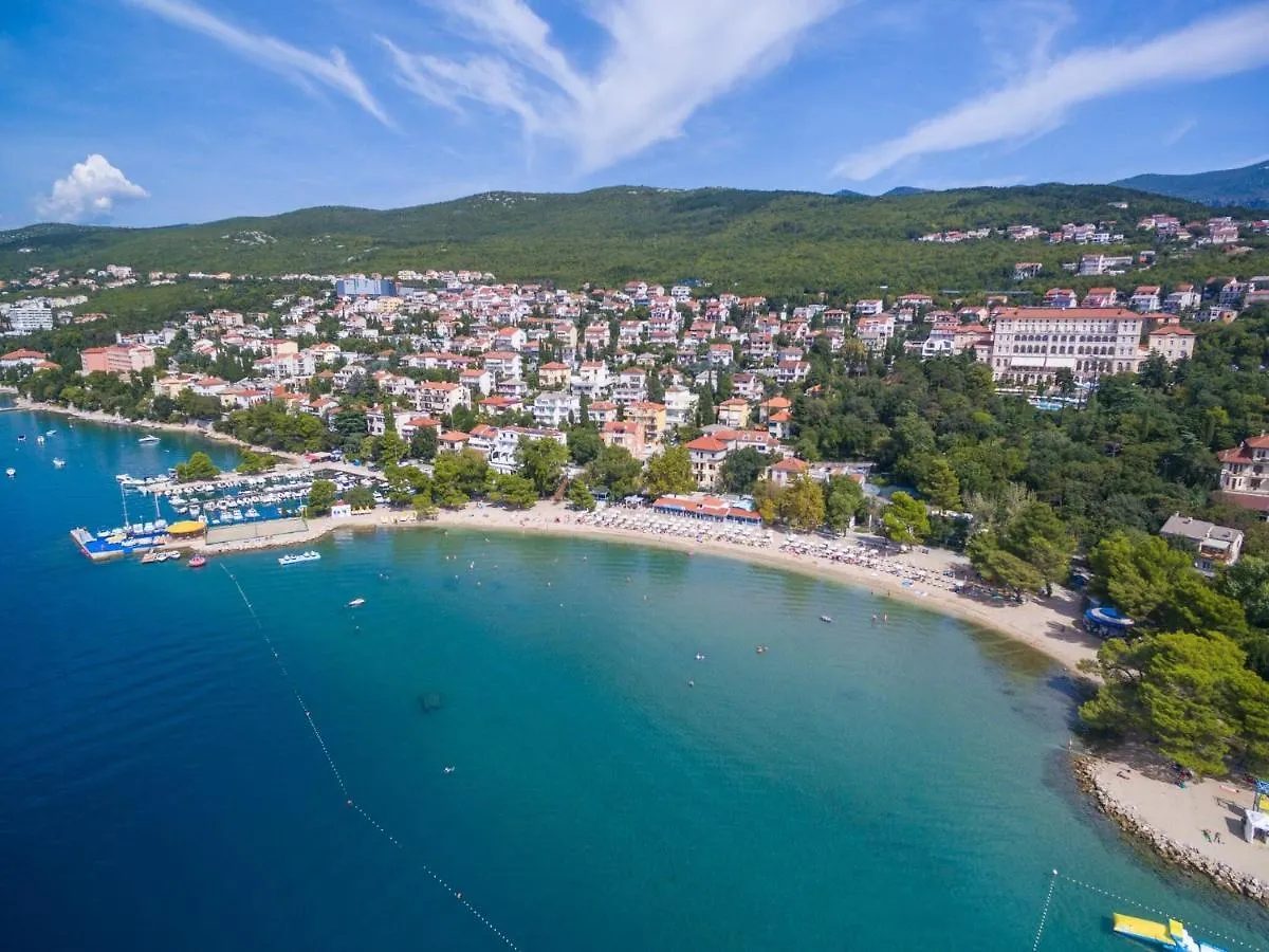 Apartments Marmar Crikvenica 0*,  Chorvatsko